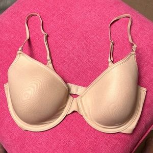 ON GOSSAMER Size 32C UNDERWIRE T-SHIRT BRA